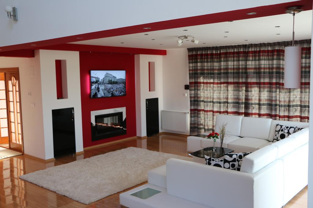 Sanderson Apartments Miercurea Ciuc Zimmer foto